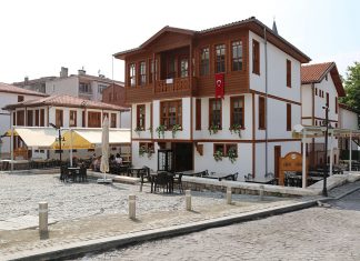 Değirmendere Yalı Evleri